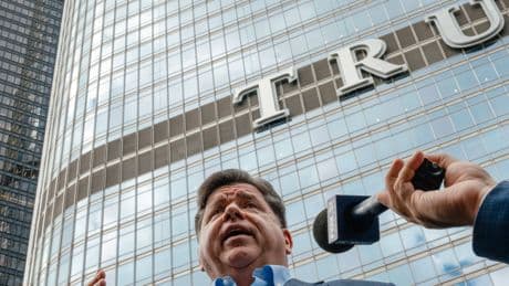 Gov. Pritzker Challenges Trump’s Threat to Send National Guard to Chicago