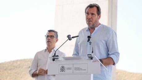 El Gobierno sale al contraataque por los incendios y Puente se reafirma: «No voy a dar un paso atrás»