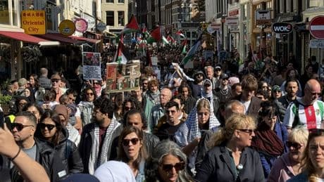 Nakba'nın 77. yılı: Avrupa'nın dört bir yanında onbinler Filistinliler için yürüdü