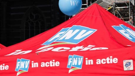 Ook rechter slaagt er niet in strijdende partijen binnen FNV tot elkaar te brengen: ’Te gek dat u als vakbond uw eigen zooi niet kunt oplossen’