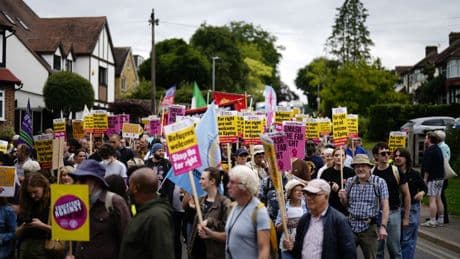 Anti-racism demonstrators mount counter-protest at Epping hotel