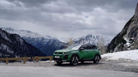 ChatGPT llega a los coches: el SUV que revoluciona la conducción con inteligencia artificial