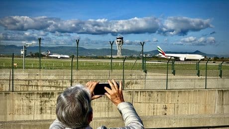 Foment celebra que la Generalitat presente al fin la ampliación del aeropuerto de Barcelona