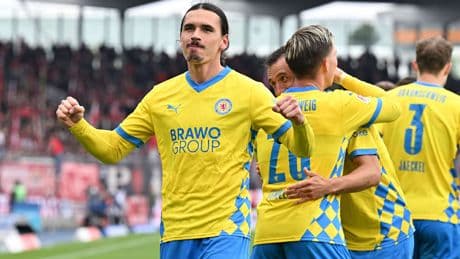 Neuzugang Nummer drei ist da - Philippe schon beim HSV gelandet