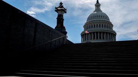 Aux Etats-Unis, la Chambre des représentants révoque 9,4 milliards de dollars de fonds publics fédéraux