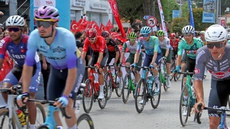 TUR 2025'in üçüncü etabı başladı