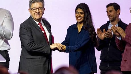 « Le Vieux a trouvé sa madone » : Rima Hassan, la pasionaria insoumise que Jean-Luc Mélenchon attendait