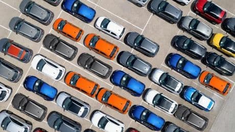 Auto usate, prezzi alle stelle: rialzo record delle vetture di seconda mano