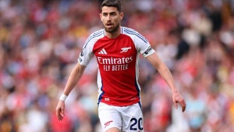 Arsenal star decides to leave club after failed contract talks