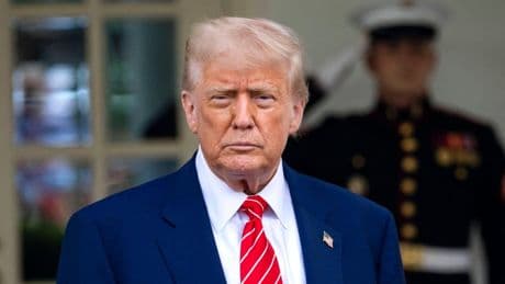 Krieg in der Ukraine: Trump will 30-tägige Waffenruhe – und droht mit Sanktionen