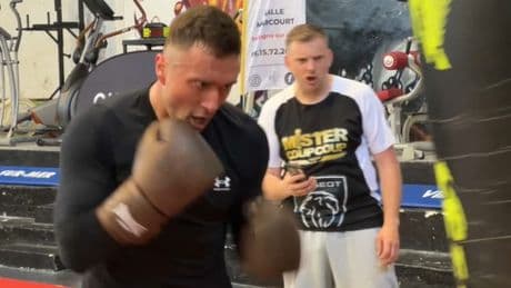 Boulogne-sur-Mer: un boxeur amateur vise la médaille d'or pour son fils atteint de leucémie