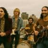 ‘Een allegaartje van de jaren 70, met veel suiker’: AI-band The Velvet Sundown verovert Spotify