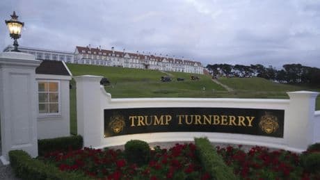 Trump prescribe en Escocia el fin de Europa por la inmigración y los molinos de viento