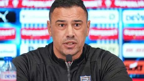 Çağdaş Atan: "Türk halkını gururlandırmak için buradayız"