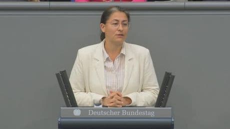 Volksbegriff der AfD sorgt für Kontroverse im Bundestag