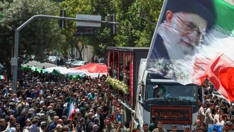Le virage nationaliste de la propagande iranienne, “ultime recours pour survivre”