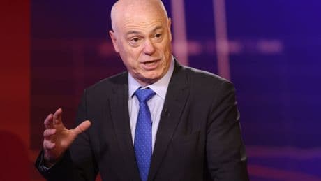 Campa ve "muchas trabas" a las operaciones entre bancos