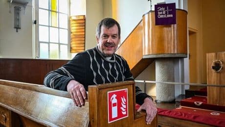 Kirchenasyl in Steglitz: Jetzt spricht Pfarrer Gottfried Martens