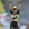 Marianne Vos slaat dubbelslag met sprintzege in eerste etappe in Tour de France Femmes