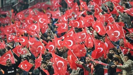 Sezon öncesi taraftara müjde: Artık stadyumlara kimlikle girilebilecek!