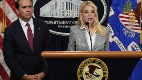 Migration: Unrechtmäßig Abgeschobener ist wieder in den USA gelandet