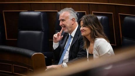 El Gobierno ultima el decreto para acabar con los megacentros tras aprobarse la reubicación de menores migrantes
