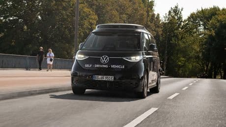 Ohne Fahrer durch die City - BILD testet Robo-Taxi in Hamburg