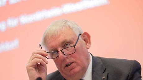 Gesundheitssystem: Laumann will Apotheken stärken