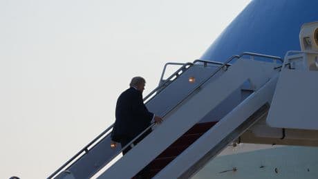 Live Updates: Trump Flies to Alaska for High-Stakes Summit With Putin