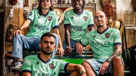 "De l'Horta al Ciutat": el Levante homenaje a la huerta valenciana en su tercera equipación