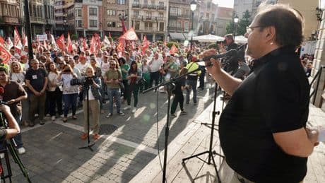 Los trabajadores de Azucarera no están solos: más de 2.000 personas arropan su lucha en La Bañeza