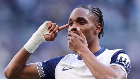 Tottenham, Mathys Tel'in bonservisini aldı