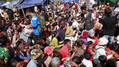 Tailandia acusa a Camboya de vulnerar el alto el fuego al poco de entrar en vigor