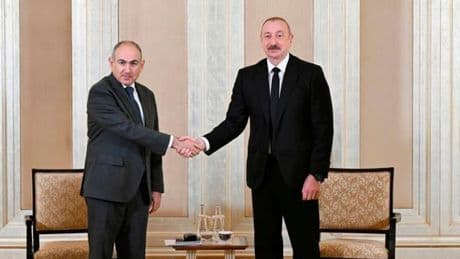 L’Arménie et l’Azerbaïdjan poursuivent les négociations de paix sans la Russie