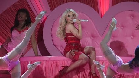 Sabrina Carpenter poised to top album chart with Man’s Best Friend