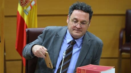 Ni mensajes, ni fotografías: ¿qué datos conserva WhatsApp ante un requerimiento judicial como el del caso del fiscal general?
