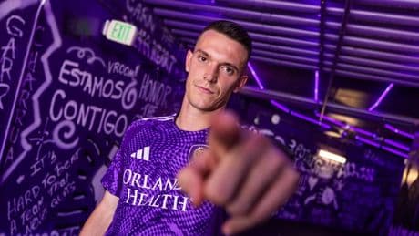Adrián Marín también se marcha a la MLS