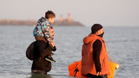 Briten und Franzosen greifen durch: Migration am Ärmelkanal soll eingedämmt werden