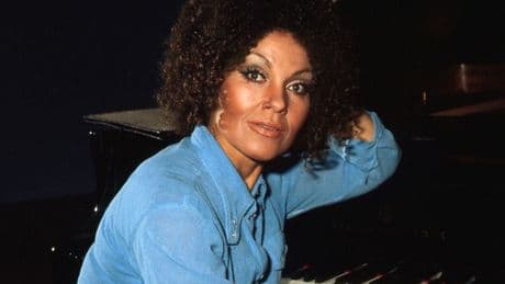 Cleo Laine dead: Singer who became first Brit to win Grammy in jazz dies