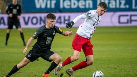 Neuzugang: Wehen Wiesbaden holt Niklas May von Viktoria Köln