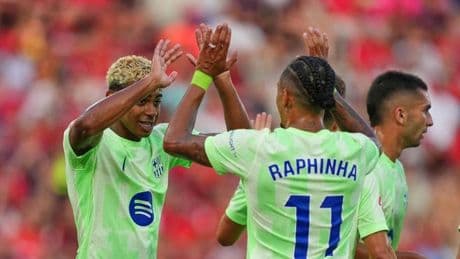 Lamine inaugura la temporada a lo grande ante un Mallorca indignado con el árbitro