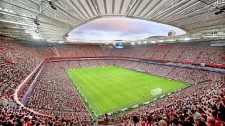 Athletic: sentarse en el palco de San Mamés y visitar el vestuario se vende