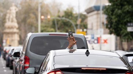 Cabify critica la &quot;intimidación&quot; de los taxistas por su presencia en el aeropuerto de Barcelona