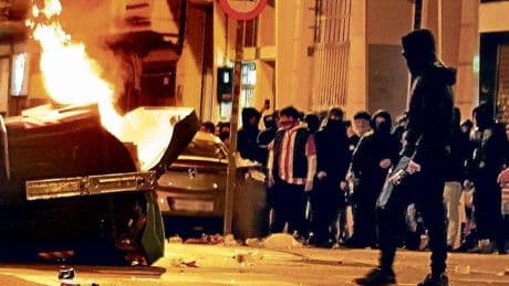 El Athletic-Manchester pone a prueba de nuevo el blindaje policial contra incidentes