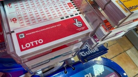 Single lucky Lotto player scoops huge £4,000,000 jackpot