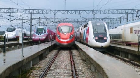 Renfe lanza ofertas desde 9 euros para viajar este verano