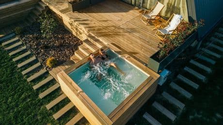 Mini piscine da sogno: il lusso compatto che trasforma giardini e terrazzi in spa private