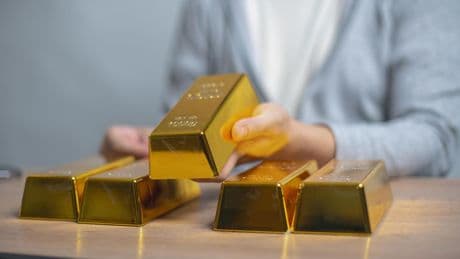 Münzen, Barren, Papiergold: Wo Normalos online günstig Gold kaufen können