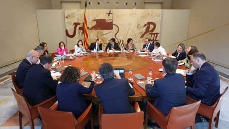 El Govern aplaza la subida de la tasa turística pendiente del apoyo de los Comuns
