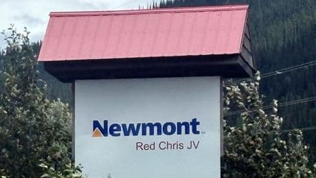 3 workers trapped in a Canadian mine have air, food and water as rescuers try to gain access to them